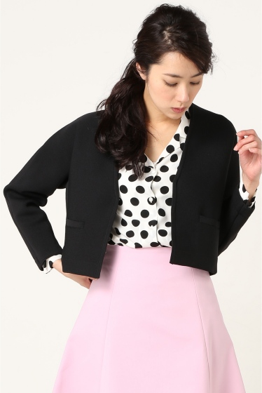 �A�E�g���b�g�p�[�N�k�����