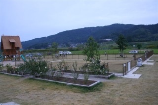 ���̉w����h�b�O����