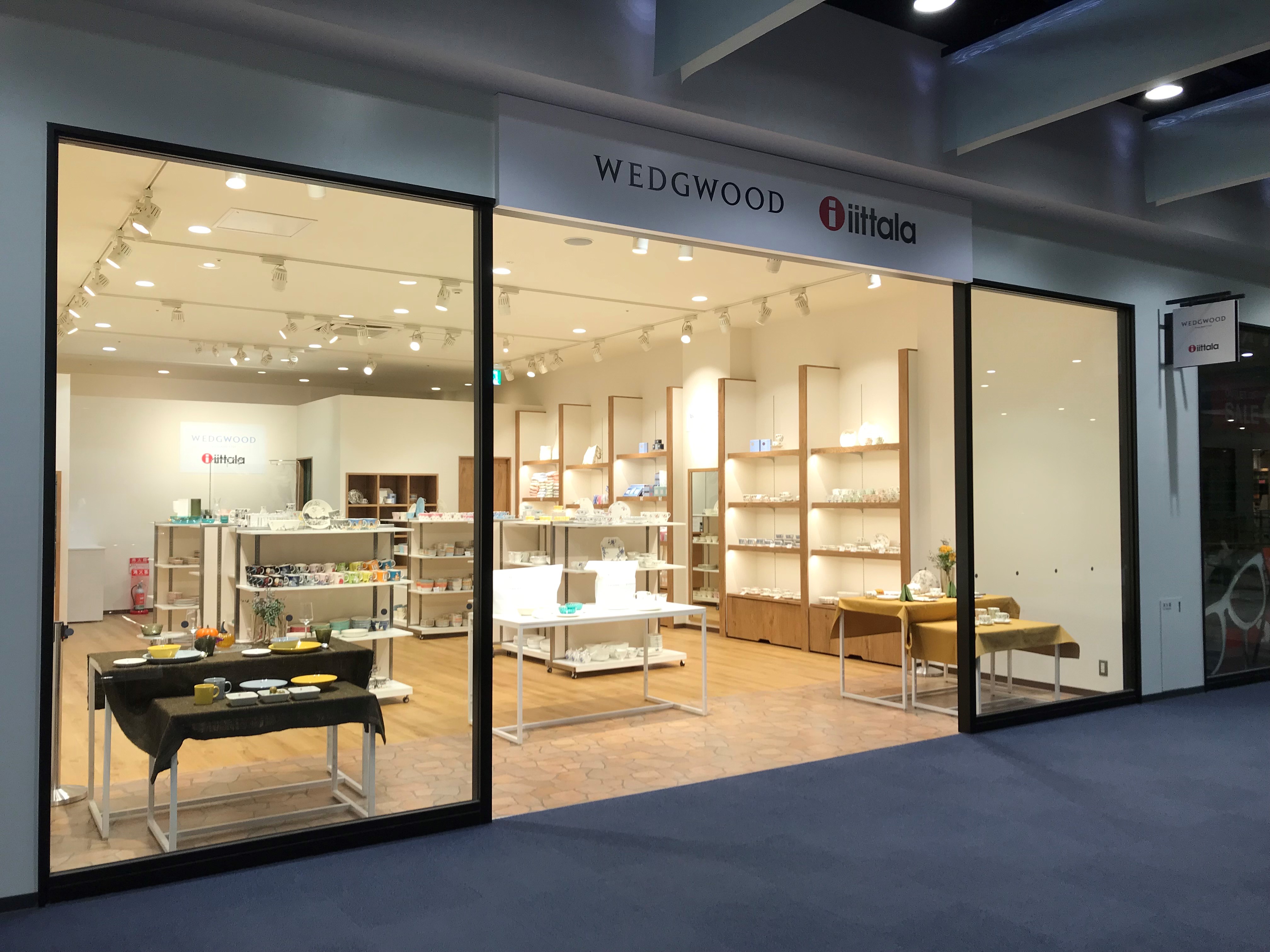 �A�E�g���b�g���